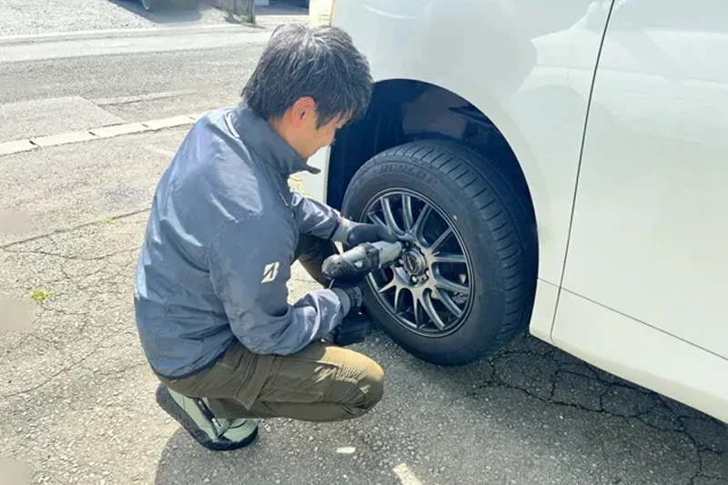 ジャッキアップ